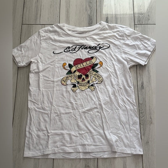 Ed Hardy White T-Shirt with Skull and Heart Design - Picture 1 of 6